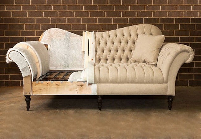 Reforma de sofá: vale a pena? É caro? Posso fazer em casa? Veja aqui!
